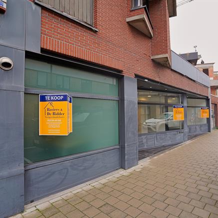 Handelspand Te koop Sint-Amands